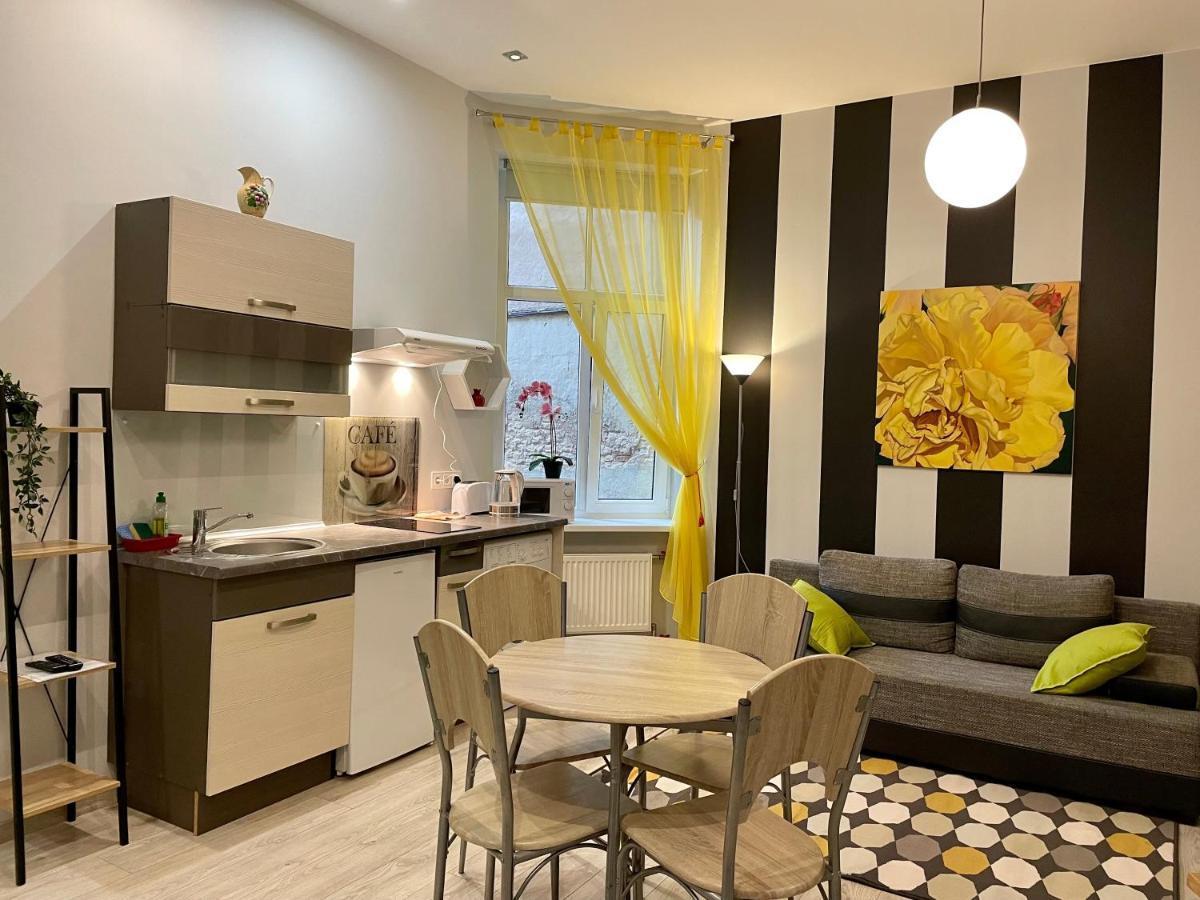 Ferienwohnung Modern-Style Flat 2 Riga Exterior foto